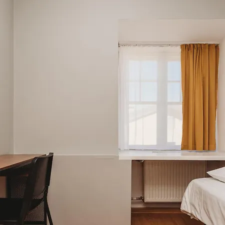 Hostel 16eur - Fat Margaret's