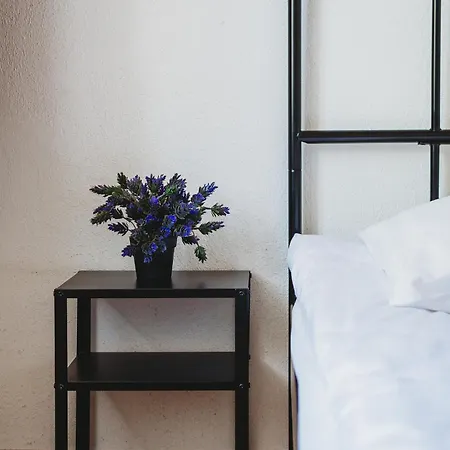 16eur - 珐特玛格丽特旅舍