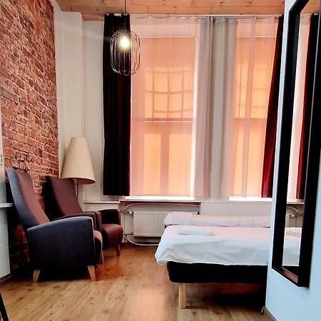 Auberge de jeunesse 16eur - Fat Margaret's