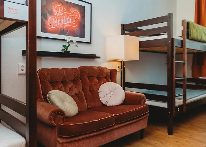 Hostal 16eur - Fat Margaret's Tallin