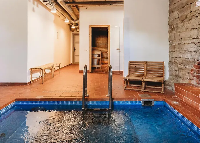 16eur - Fat Margaret's Ostello Reval