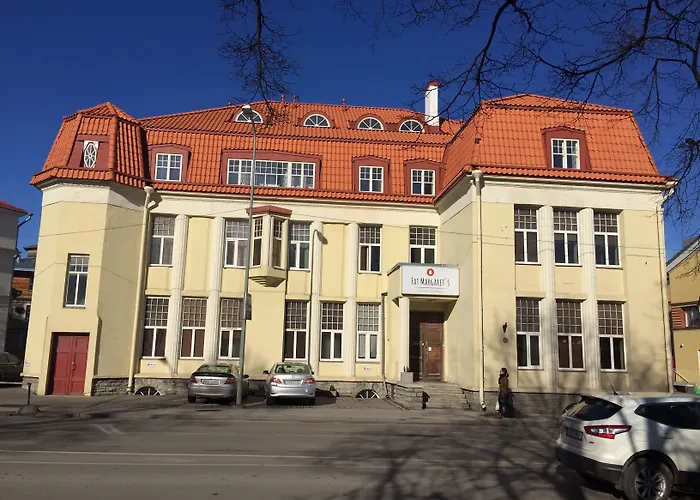 Hostal 16eur - Fat Margaret's