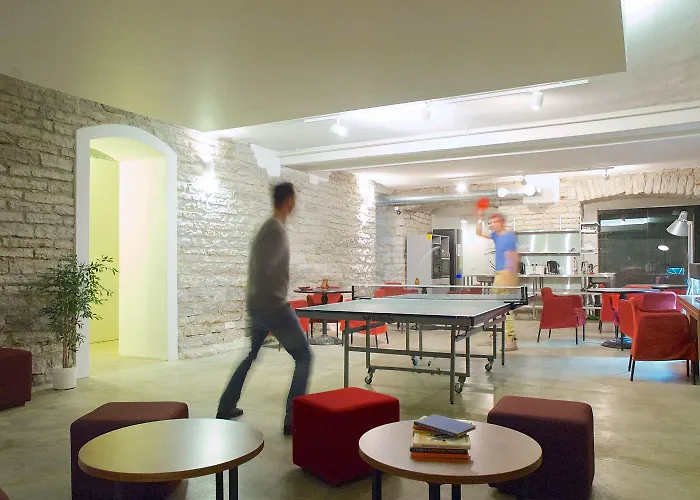 16eur - Fat Margaret's *