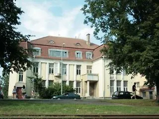 16eur - Fat Margaret's * Reval