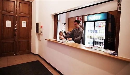 16eur - Fat Margaret's Ostello *