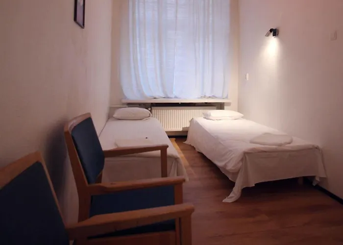 16eur - Fat Margaret's * Reval