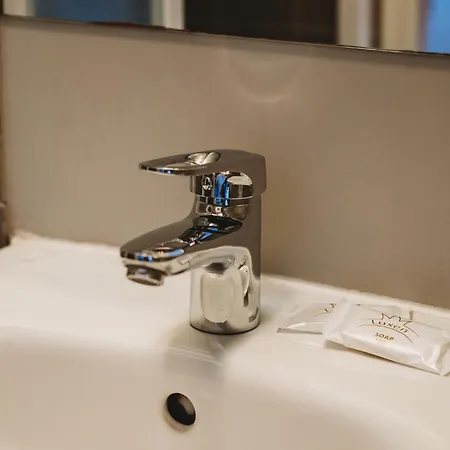 16eur - Fat Margaret's *