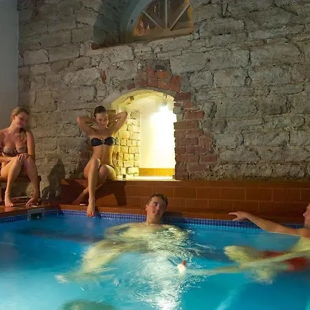 Vandrerhjem 16eur - Fat Margaret's *