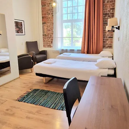 Hostel 16eur - Fat Margaret's